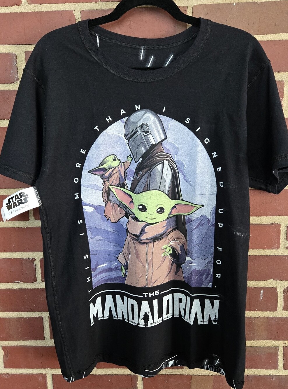 Star Wars Mandalorian Reversible Grogu Baby Yoda Tee Men's Medium Black - Picture 3 of 8
